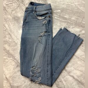 Hollister Light Blue Distressed Skinny Jeans 32x32